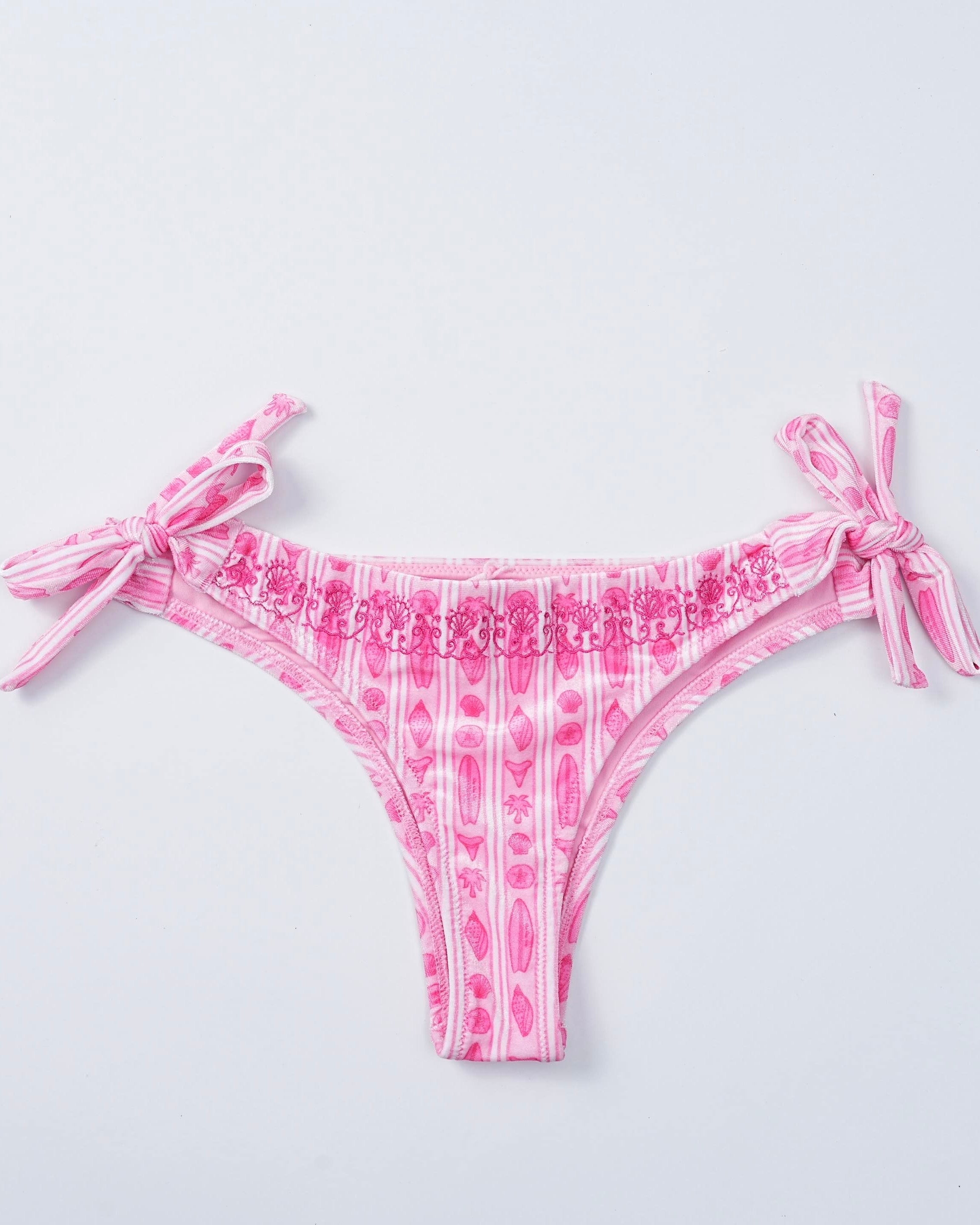 Lila Bottom (Cheeky) in Sakura